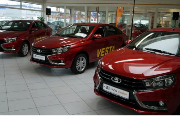 «АвтоВАЗ» в ноябре объявил скидки на свои автомобили